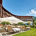 فندق Alpenhaus كابرون