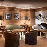 Alpenhaus فندق