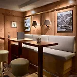 فندق Alpenhaus 4*