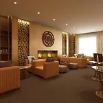 Alpenhaus فندق 4*