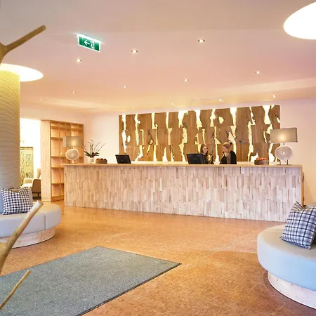 Alpenhaus Inkl Zell Am See-kaprun Sommerkarte מלון 4*