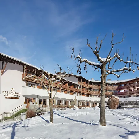 Alpenhaus Hotel 4*
