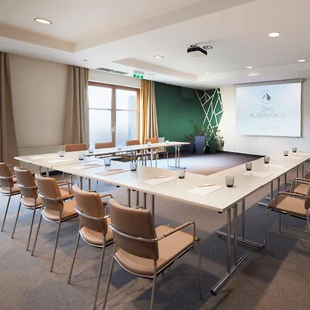 Alpenhaus Inkl Zell Am See-kaprun Sommerkarte מלון 4*