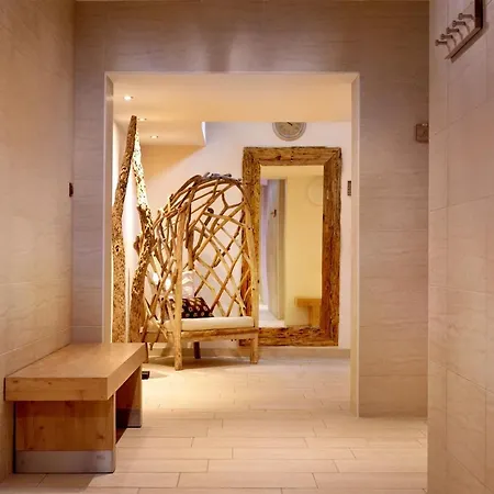 Szálloda Alpenhaus 4*