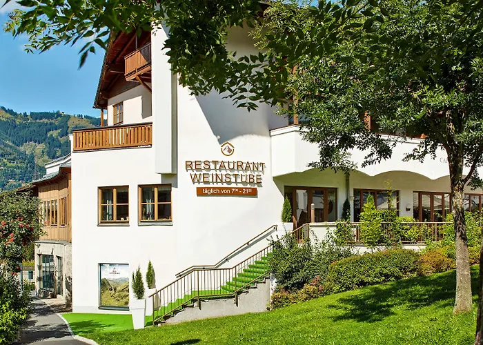 Alpenhaus Szálloda
