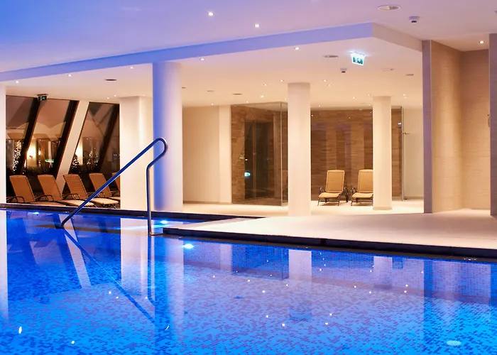 Alpenhaus Szálloda 4*